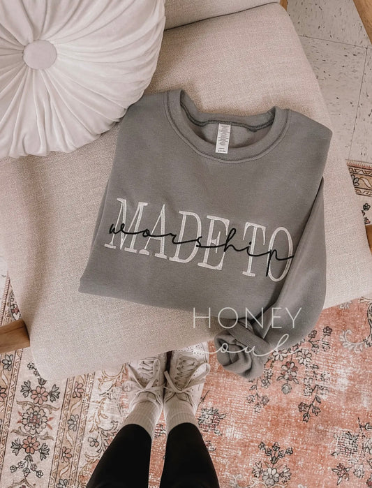 Made to worship embroidered crew