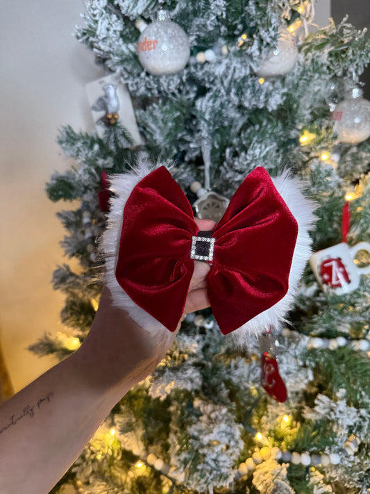 Red velvet bow